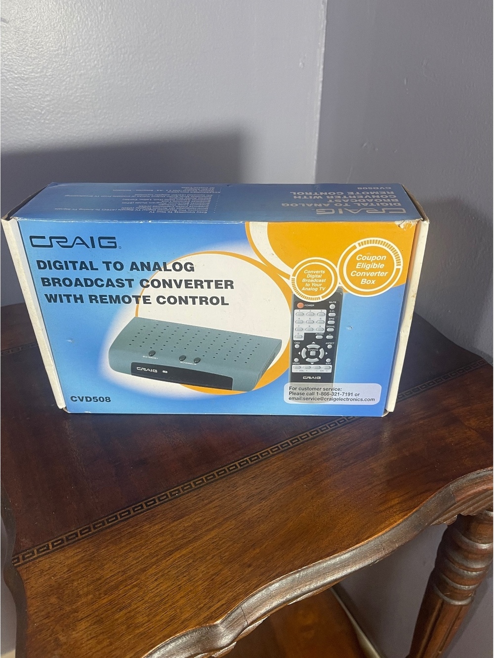 CRAIG Digital to Analog Broadcast Converter with Remote Control CVD508